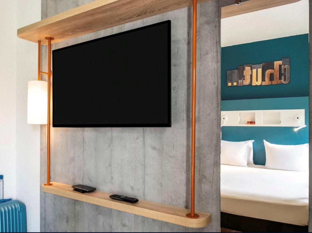 Ibis Budget Saint-Ouen-L'Aumone Exterior foto