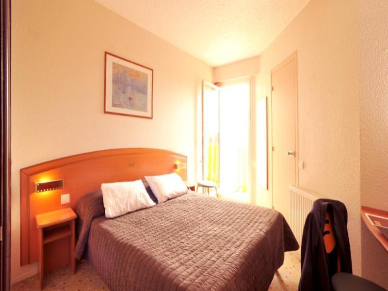 Ibis Budget Saint-Ouen-L'Aumone Exterior foto