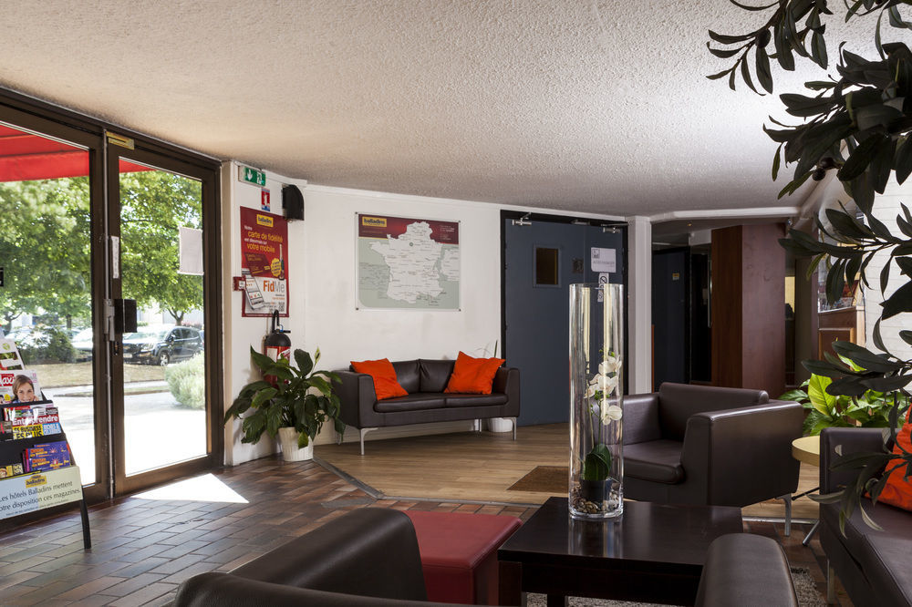 Ibis Budget Saint-Ouen-L'Aumone Exterior foto