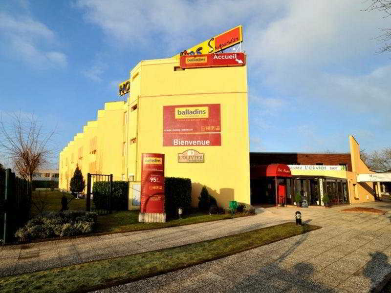 Ibis Budget Saint-Ouen-L'Aumone Exterior foto